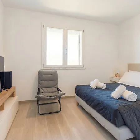 Fronte Mare House - 10 Min To Airport - Netflix Vakantiehuis